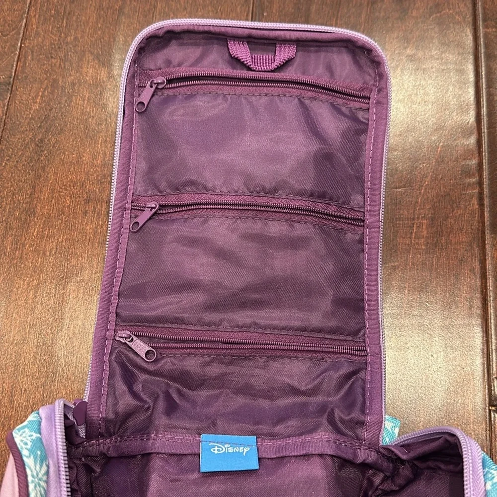 Disney Elsa and Anna Travel pouch